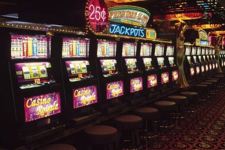 Diverse entertainment categories available on 4136 for Philippines players